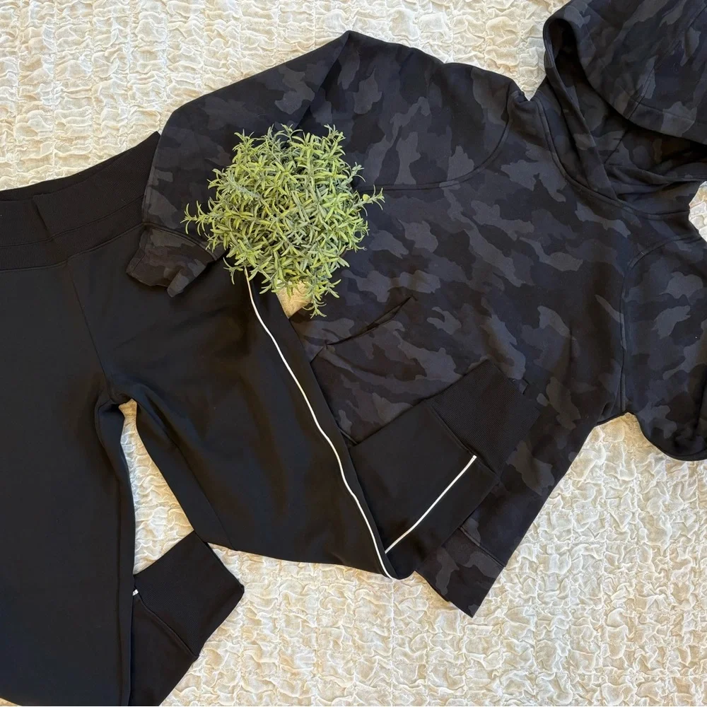 Lululemon Loungeful Hoodie Fleece Sweatshirt Heritage Camo Deep Coal Black sz 4